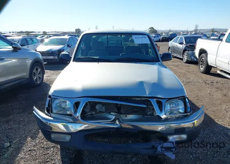 2004 Toyota Tacoma z USA, uszkodzony, nr VIN 5TEVL52N14Z365294